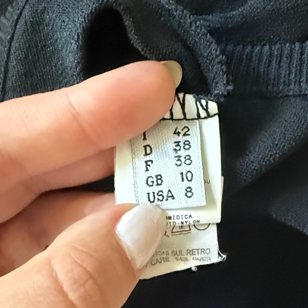 Moschino “Cheap & Chic” Black Sleeveless Knit Halter Top - Picture 5 of 7